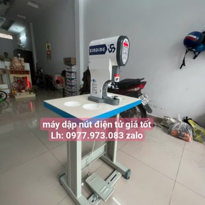 máy dập nút điện tử